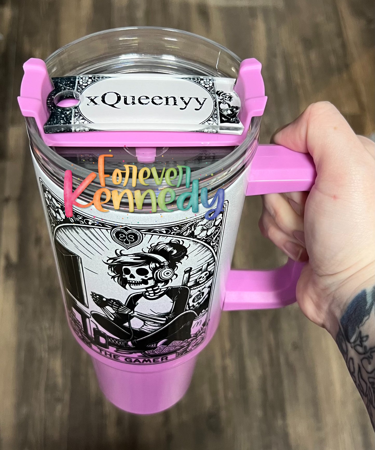 (MTO) 40oz Tumbler with handle: / The Gamer Tarot