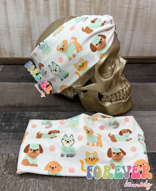 (RTS) Twist Headband: Dogs & Cats in Scrubs