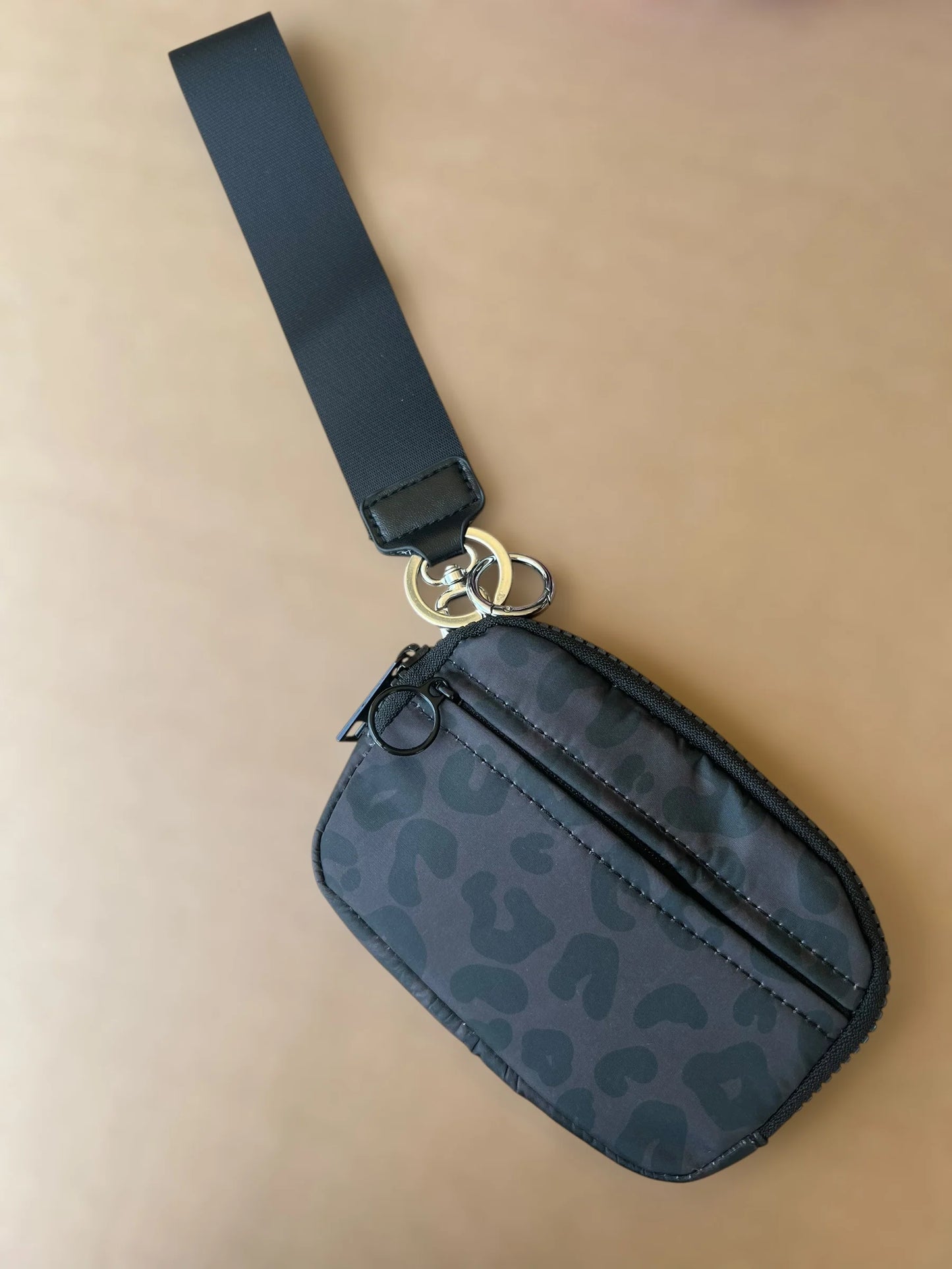 (RTS) - Wristlet Wallet Keychain- Choose your pattern *LIMITED*