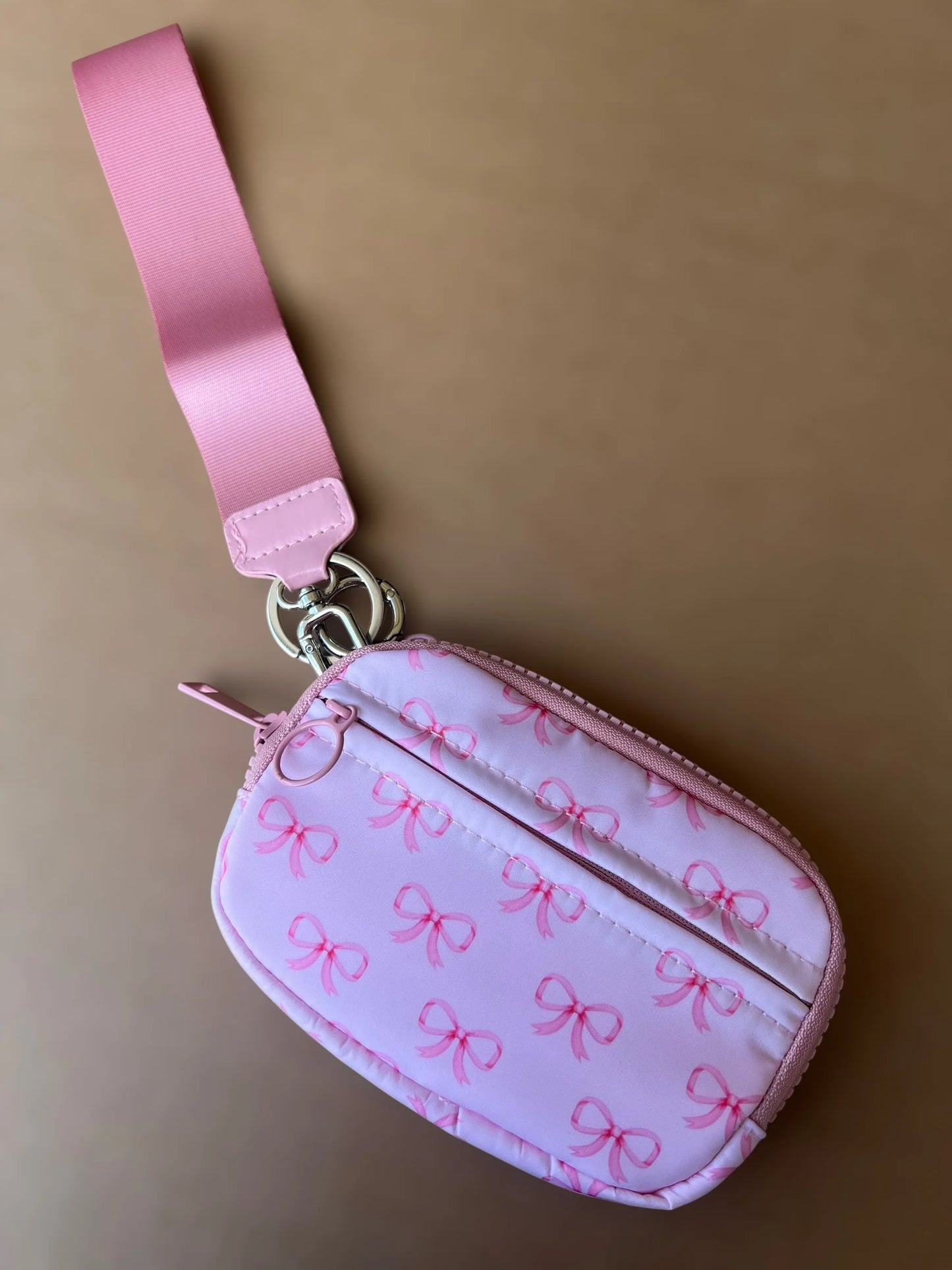 (RTS) - Wristlet Wallet Keychain- Choose your pattern *LIMITED*