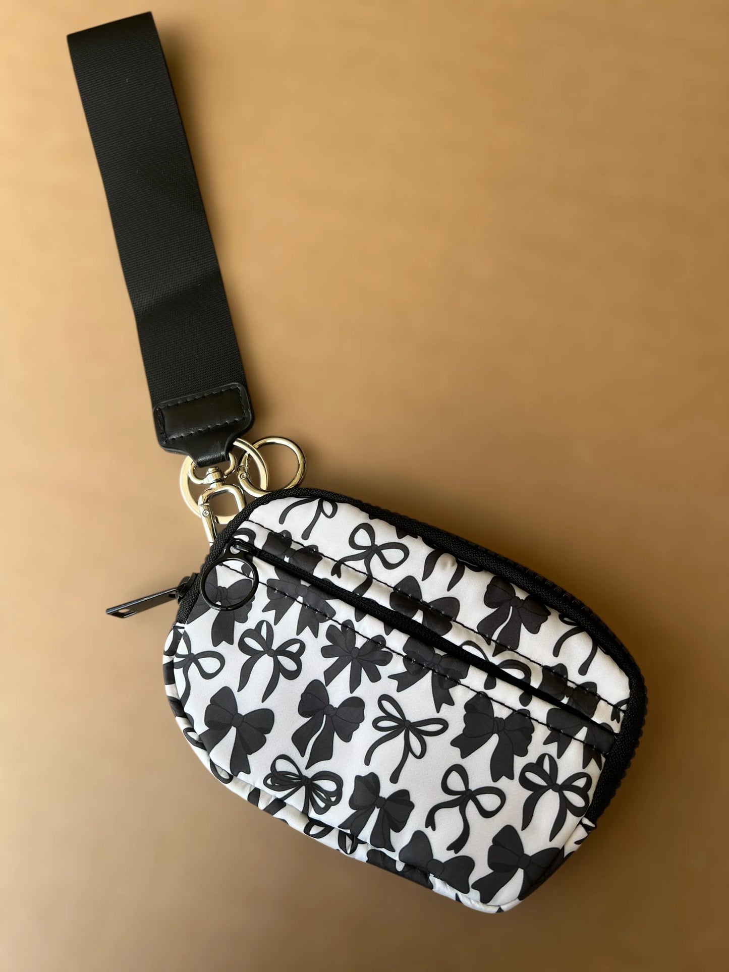 (RTS) - Wristlet Wallet Keychain- Choose your pattern *LIMITED*