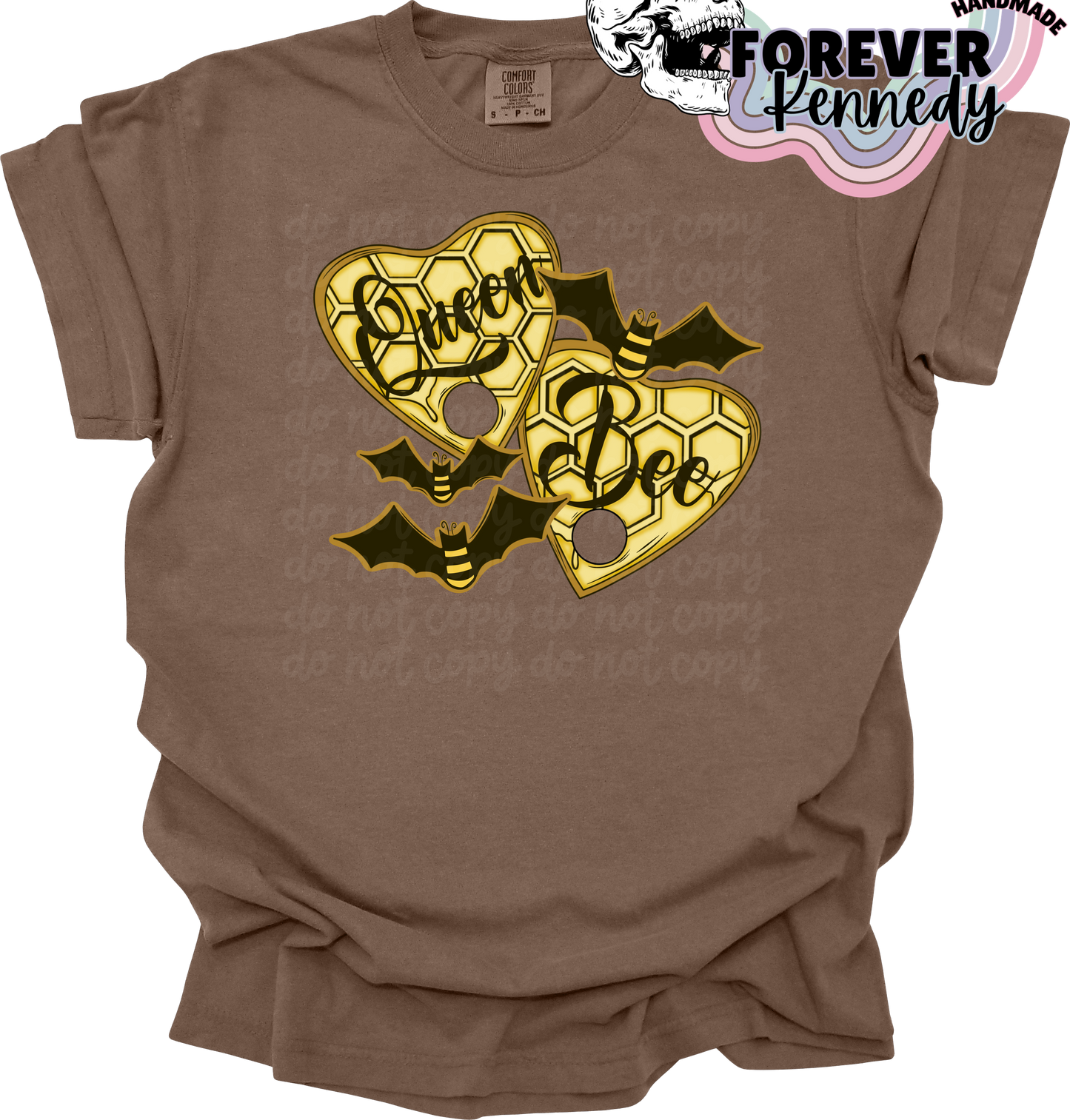 (MTO) / Comfort Colors T-Shirt: Queen Bee