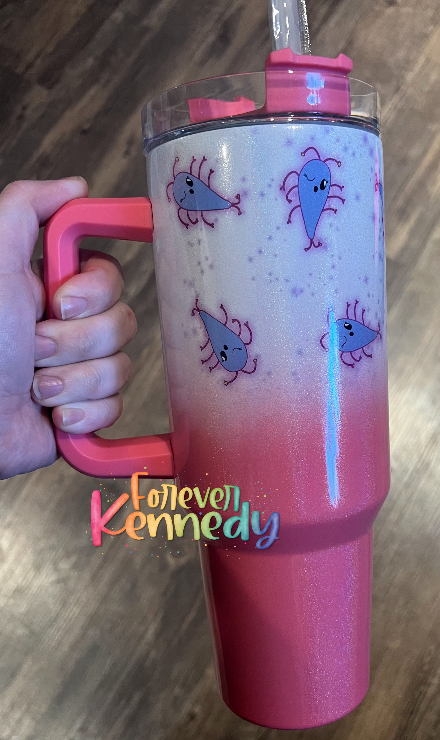 (MTO) 40oz Tumbler with handle: Kenzie Drawing / Giardia