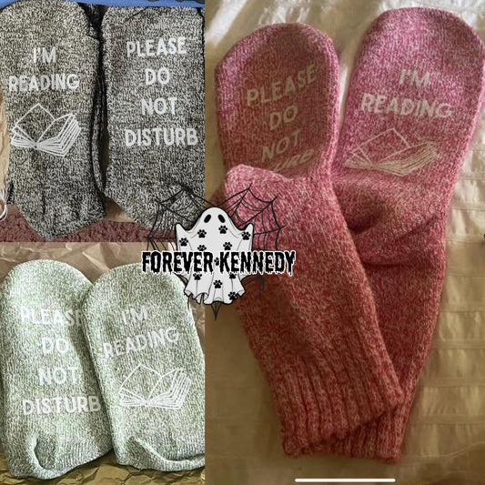 (MTO) Wool Socks / Book Lovers: DND I’m reading (pair)
