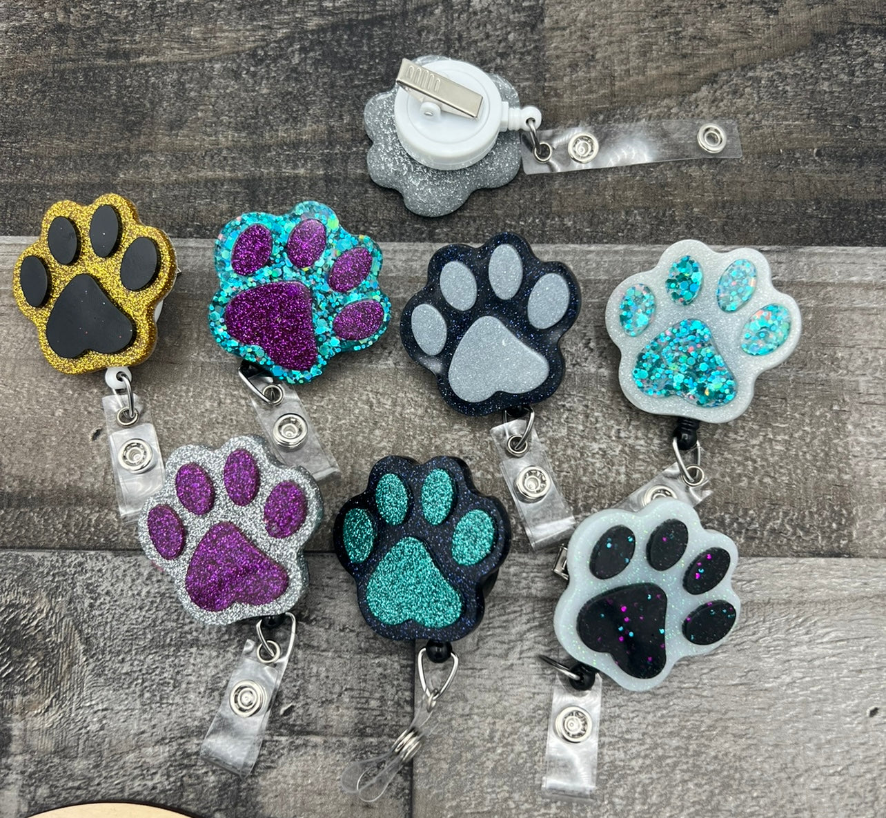 (PO) Epoxy Badge Reel: Paw Print