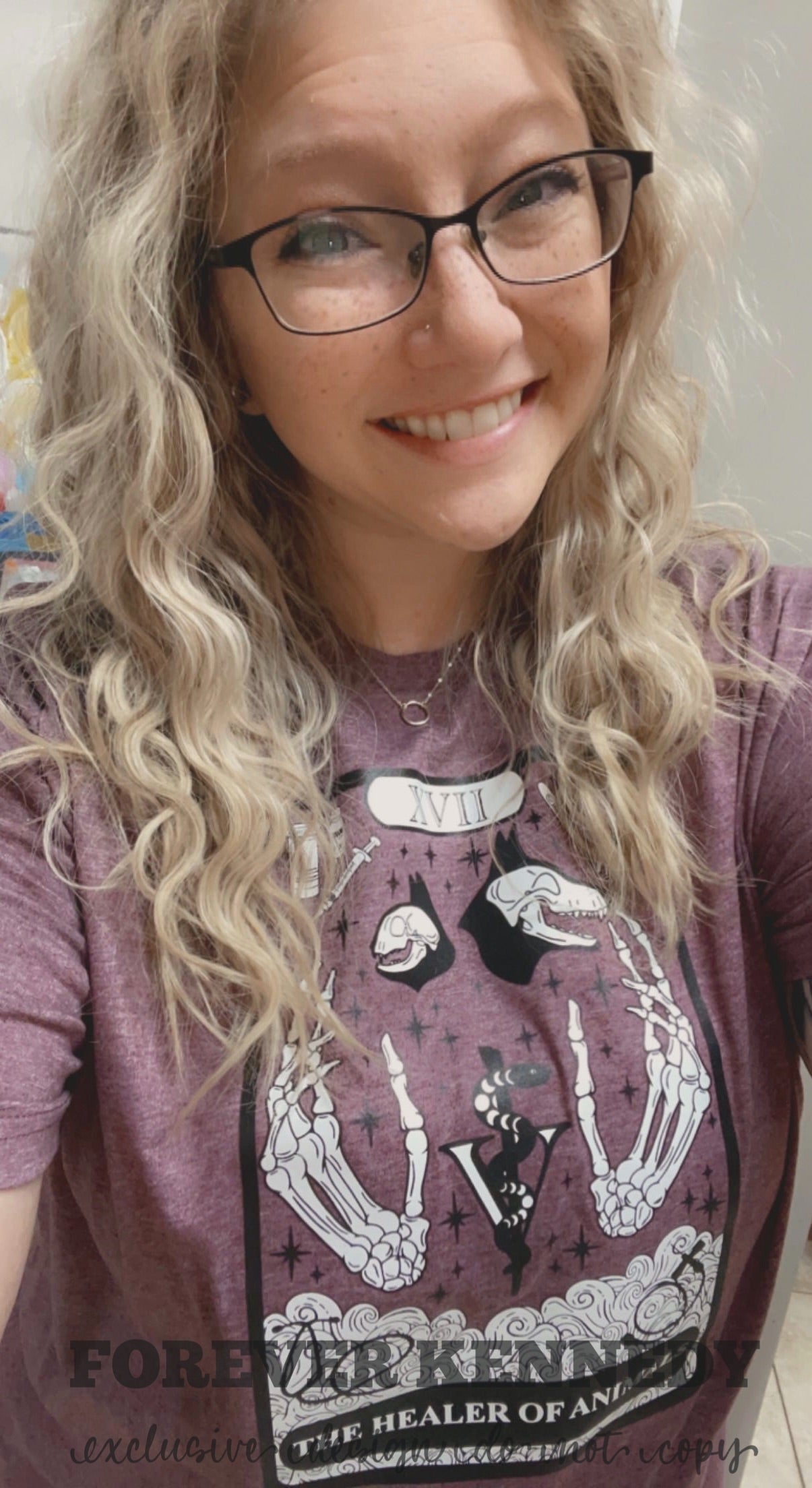 (MTO APPAREL) * CHOOSE STYLE: EXCLUSIVE DESIGN Healer of Animals / Veterinary Tarot