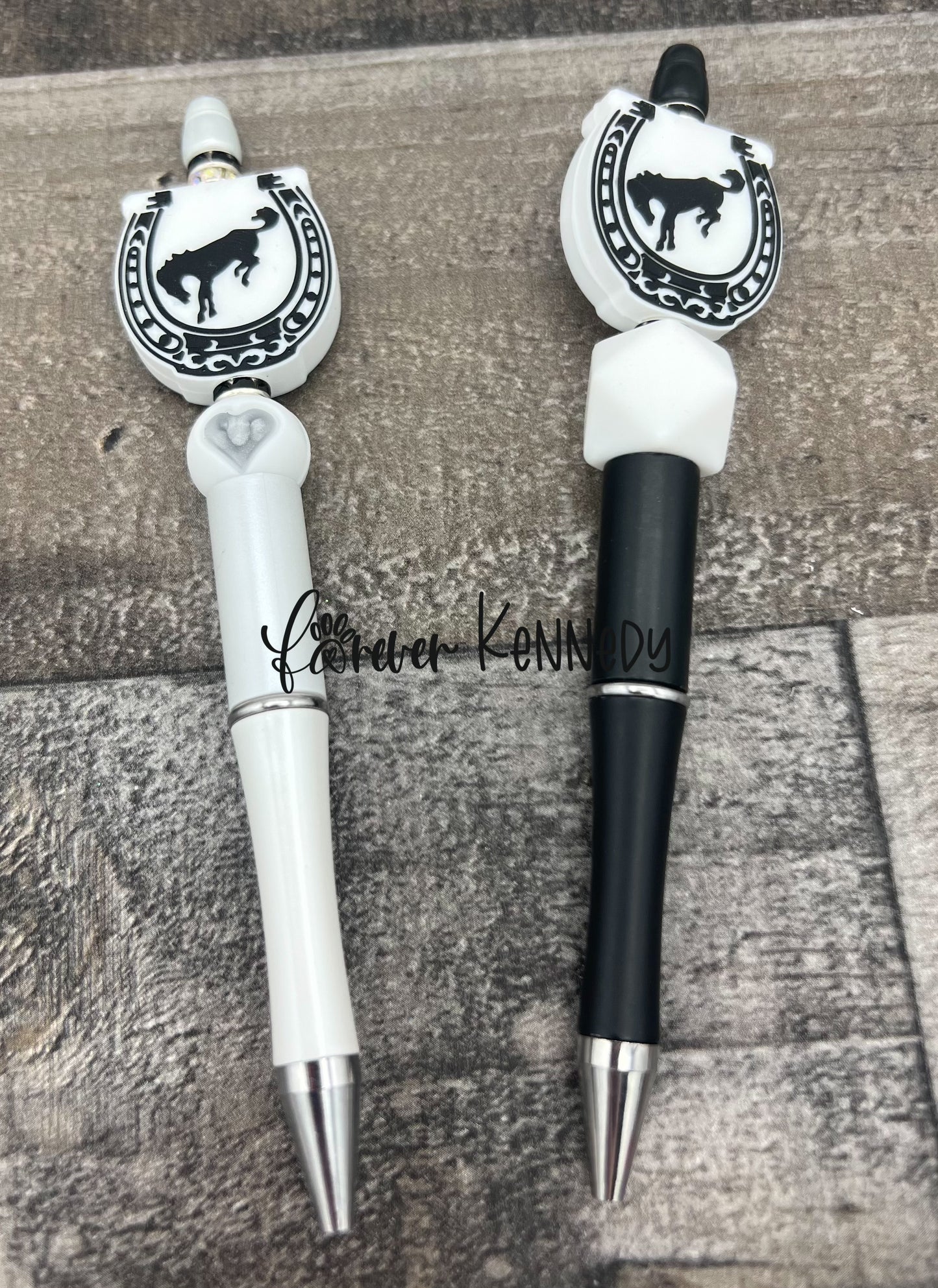 MTO) Bead Pen / Hors – Furever Kennedy